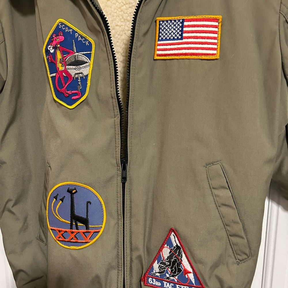 Vintage Jacket w/ Patches, Lined, Khaki Green, Boy’s Size XL - Picture 2 of 6